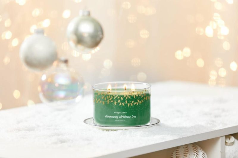 3-Wick Candles | Shimmering Christmas Tree 3-Wick Candles 3-Wick Candles