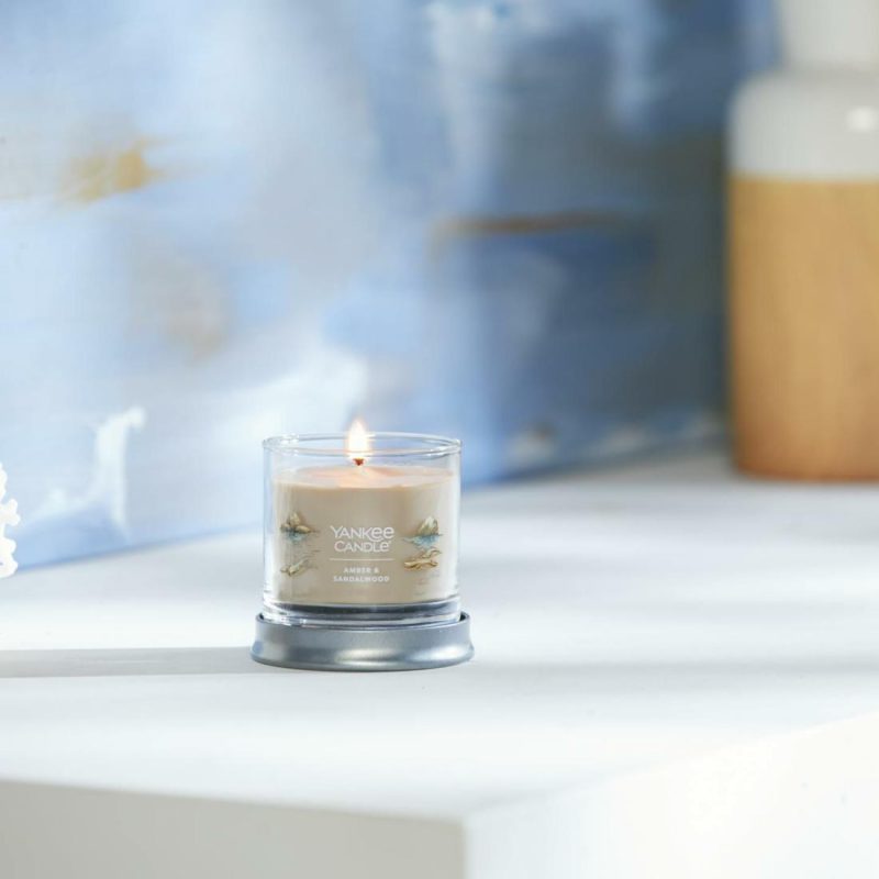 Signature Candles | Amber & Sandalwood Candles Signature Candles