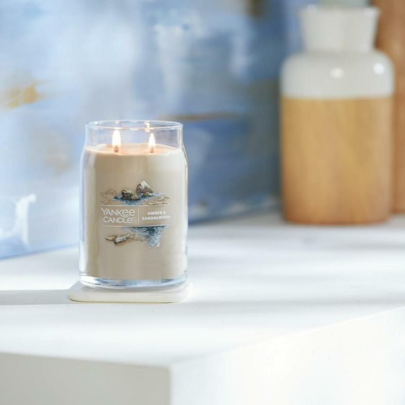 Signature Candles | Amber & Sandalwood Candles Signature Candles