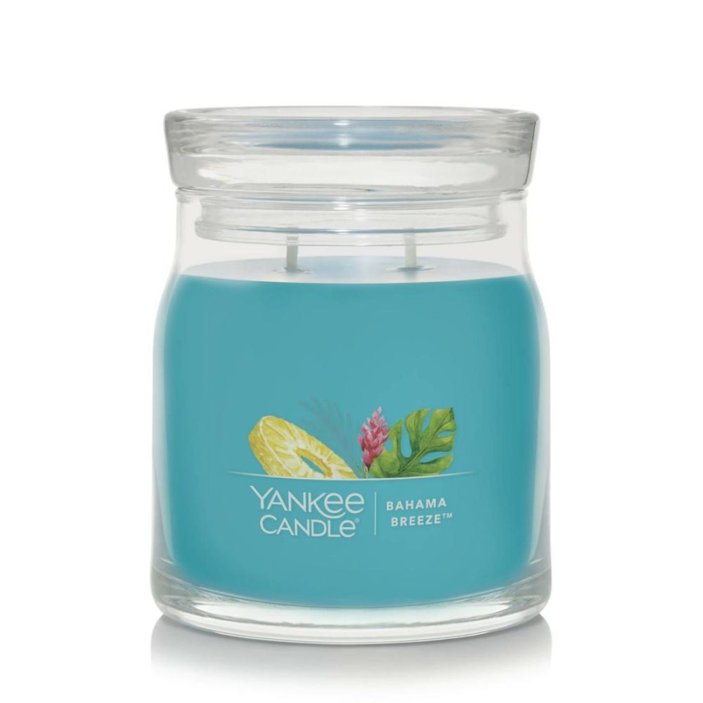 Signature Candles | Bahama Breeze™ Candles Signature Candles