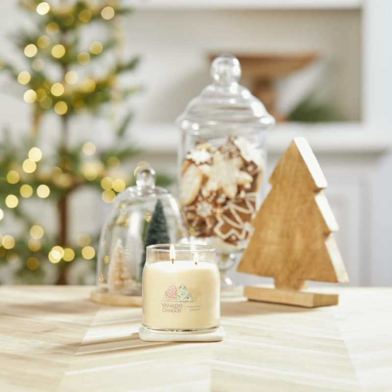 Signature Candles | Christmas Cookie™ Candles Signature Candles