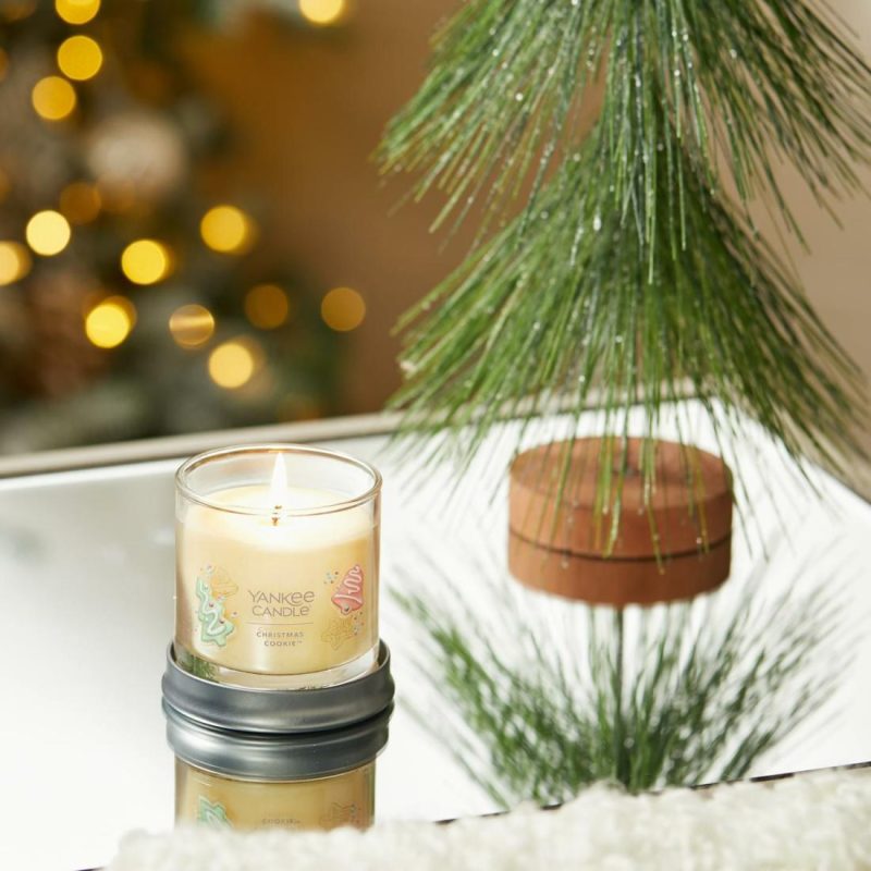 Signature Candles | Christmas Cookie™ Candles Signature Candles