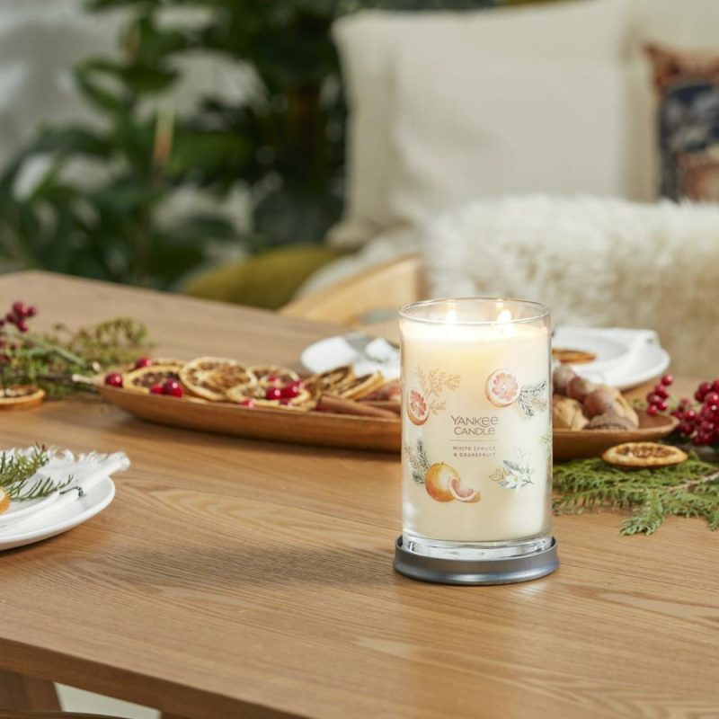 Signature Candles | White Spruce & Grapefruit Candles Signature Candles