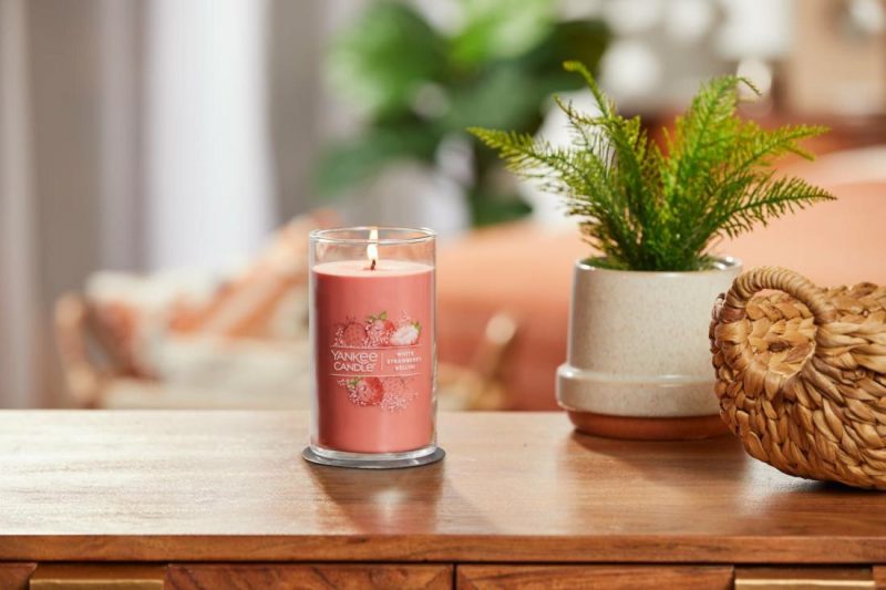 Signature Candles | White Strawberry Bellini Candles Signature Candles